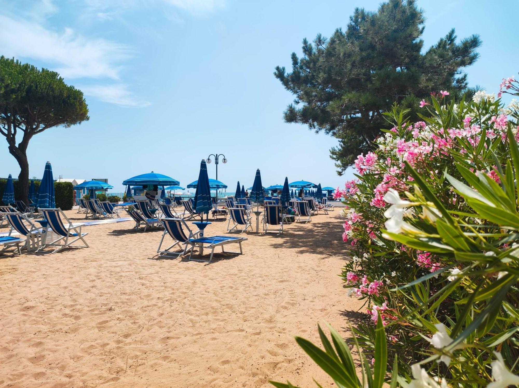 Brioni Fronte Mare Apartment Lido di Jesolo Ngoại thất bức ảnh